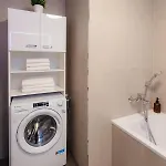 Metropolis Downtown Garage Parking דירה ברטיסלאבה